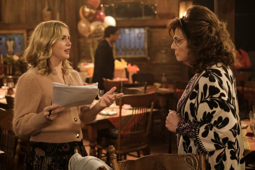 Rose McIver directing Caroline Aaron in 'Ghosts' Season 4