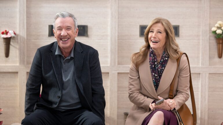 Tim Allen and Nancy Travis in 'Shifting Gears'