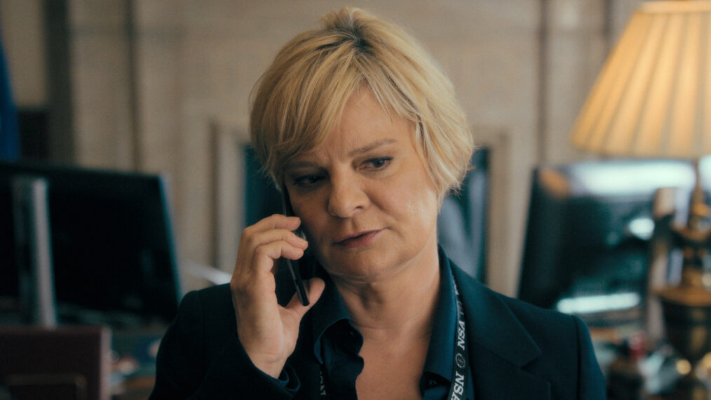 Martha Plimpton in Prime Target - season 1 episode 5