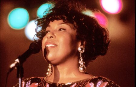 Singer and songwriter Roberta Flack is shown performing on stage during a live concert appearance on May 15, 1993.