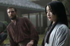 Cosmo Jarvis as John Blackthorne and Anna Sawai as Toda Mariko in 'Shōgun'