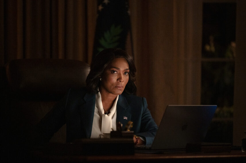 Angela Bassett as President Mitchell in 'Zero Day' Episode 2