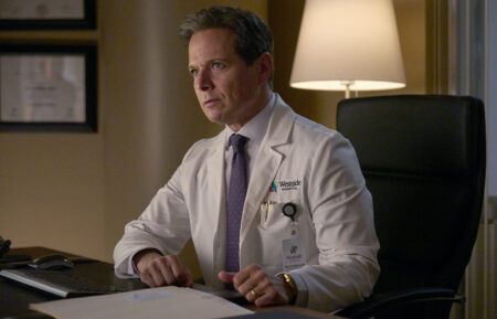 Scott Wolf as Richard — 'Doc' Season 1 Episode 9 