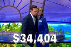 Wheel of Fortune': Weiner Dog-Loving Mom Kisses Ryan Seacrest After Losing Bonus Puzzle