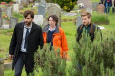 David Tennant, Olivia Colman, Arthur Darvill in Broadchurch - Season 2